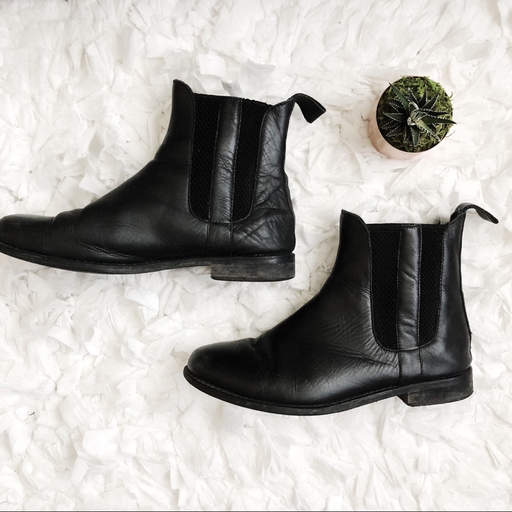 ASOS Chelsea Boots
